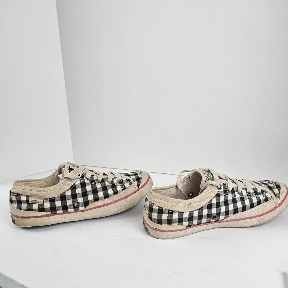 Vintage Eco Sneaks Shoes  Sneakers Black White Plaid Pink Sneakers 7.5‎ Lace Up